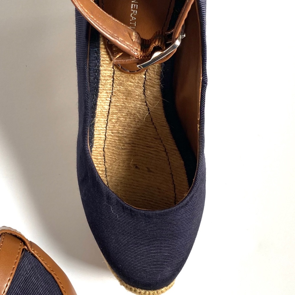 🖤BCBGeneration Canvas Wedges - Picture 11 of 11